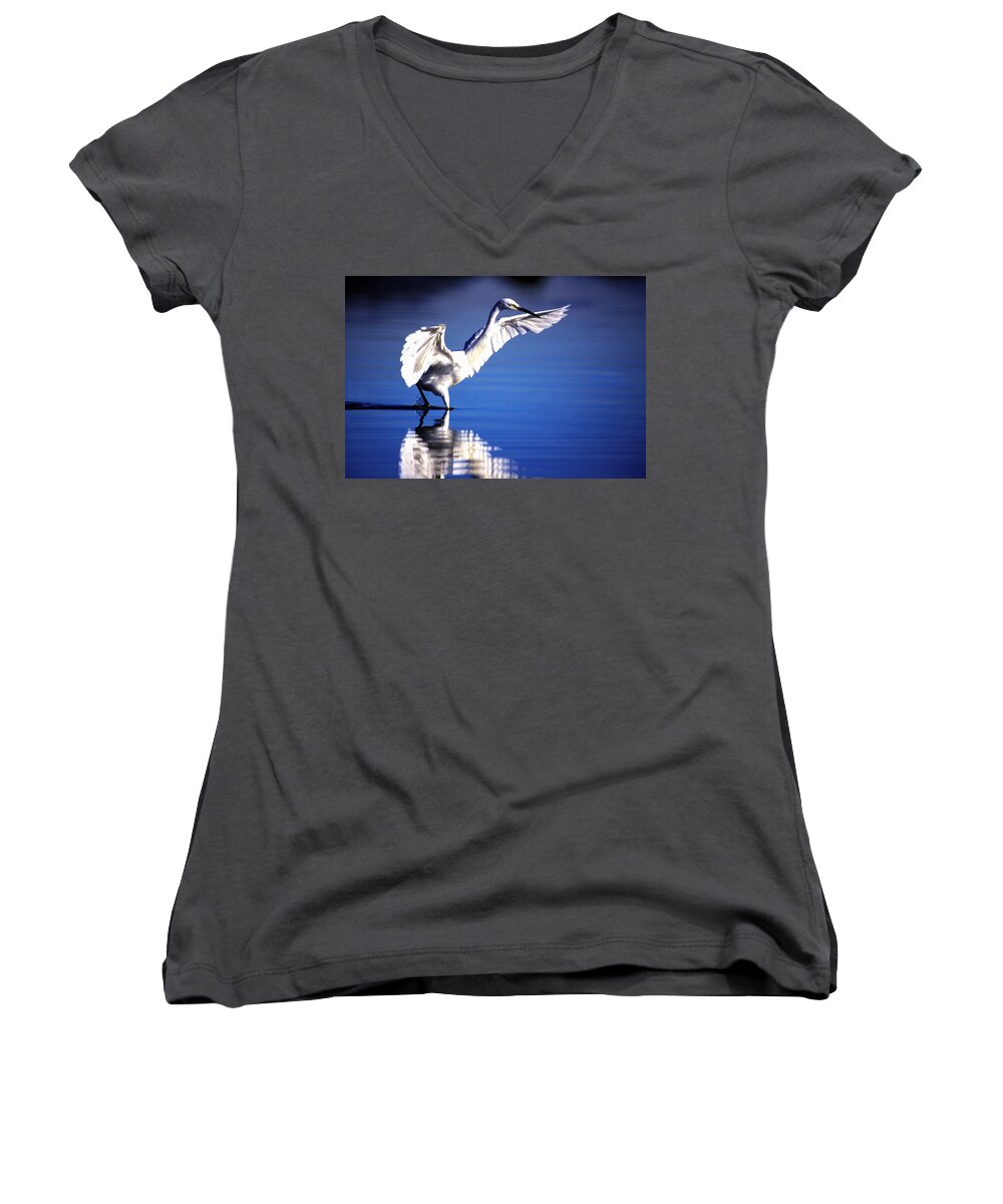 Little Egret Women's V-Neck featuring the photograph Waterdancer by Alistair Lyne