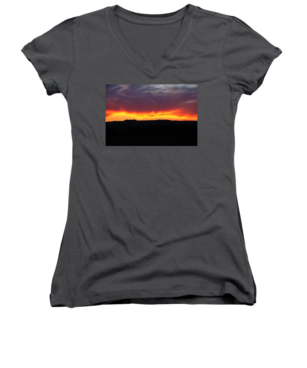 Landscape Women's V-Neck featuring the photograph Stirrings #1 by Chris Dunn