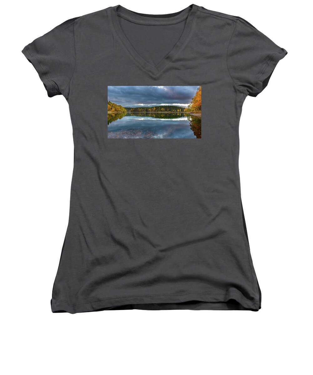 Landscape Women's V-Neck featuring the photograph An Autumn Evening At The Lake by Andreas Levi