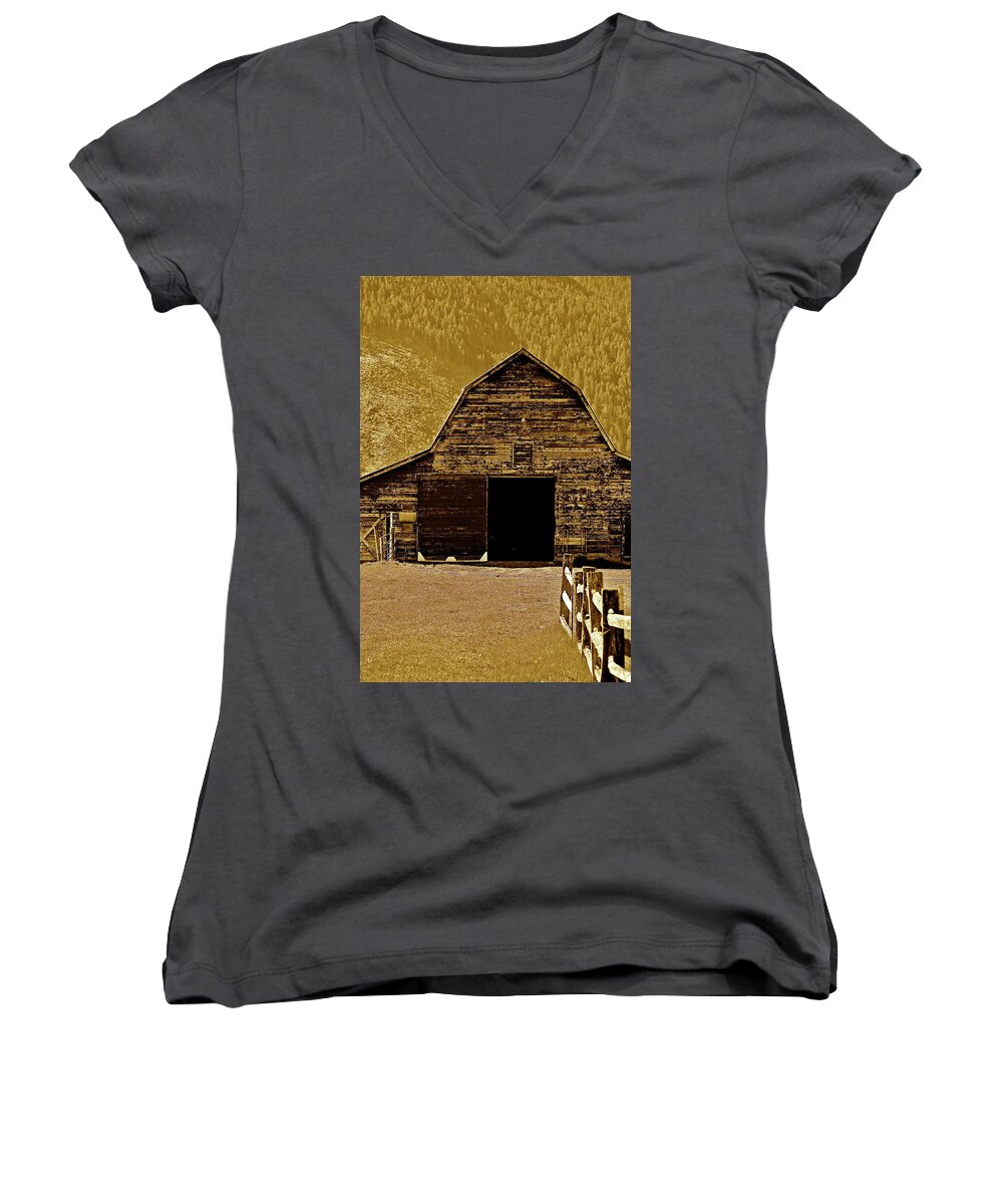 Barn Women's V-Neck featuring the photograph Barn in Sepia by Diana Hatcher