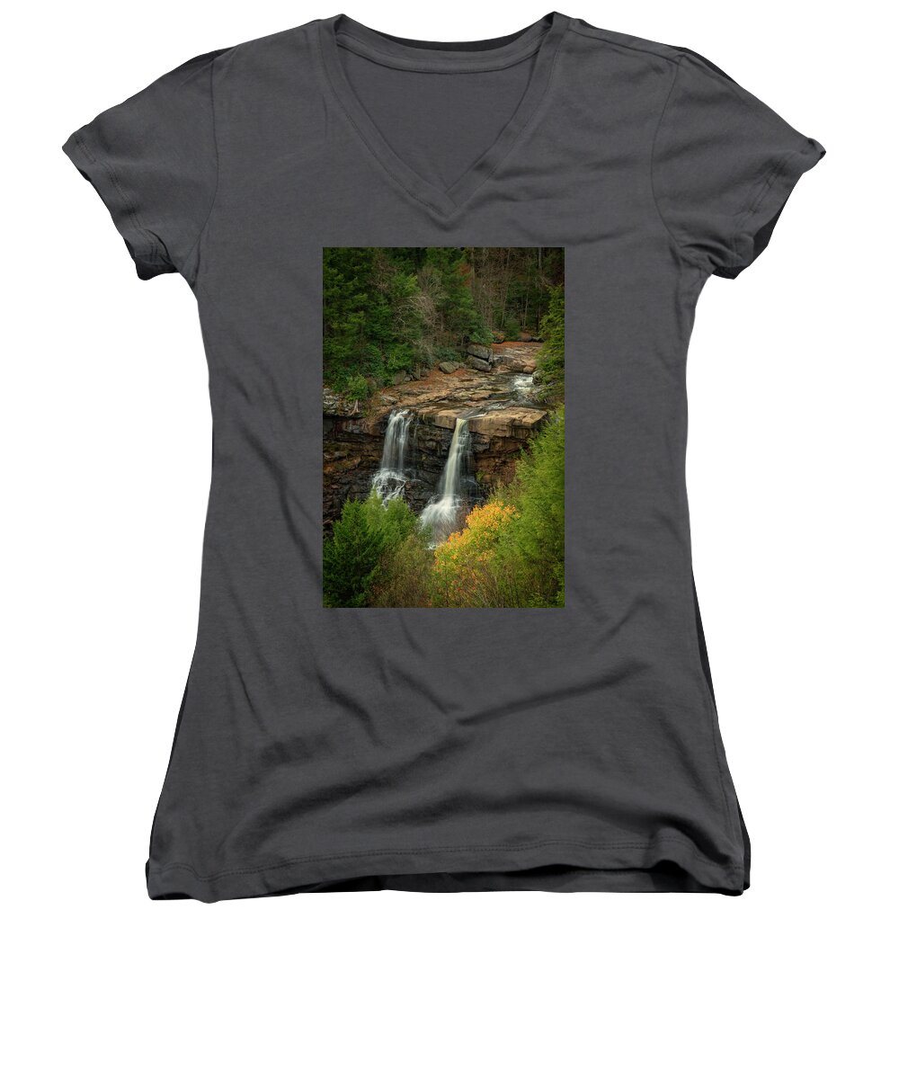 Water Women's V-Neck featuring the photograph Blackwater Falls by David Waldrop