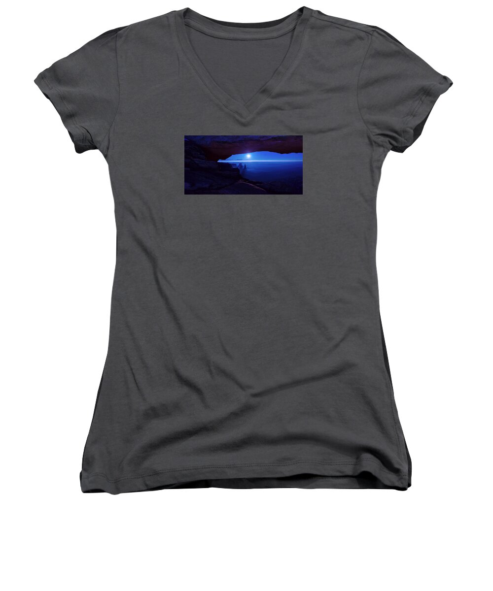 Mesa Arch Women's V-Neck featuring the photograph Blue Mesa Arch by Chad Dutson