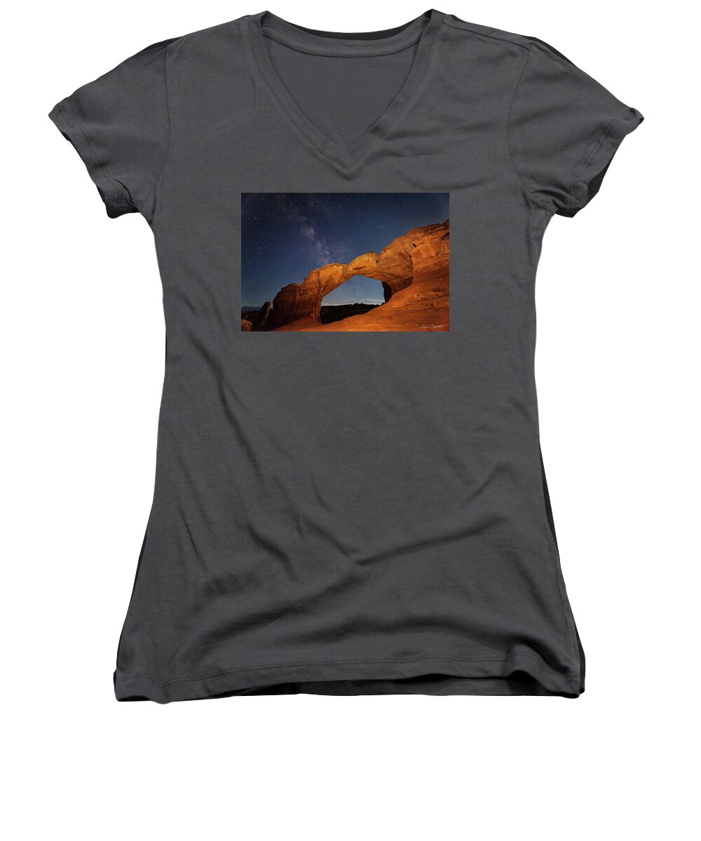 Arches National Park Women's V-Neck featuring the photograph Broken Arch and Milky Way by Dan Norris