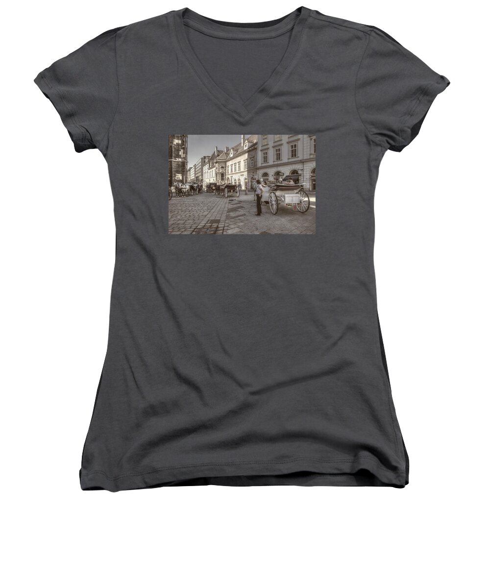Austria Women's V-Neck featuring the photograph Carriages back to Stephanplatz by Roberto Pagani