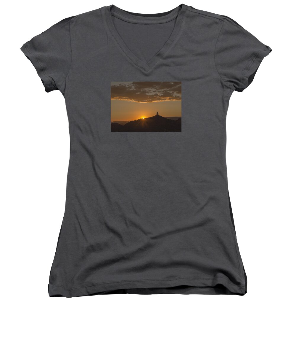 Sunset Women's V-Neck featuring the photograph Chimney Rock Sunset by Laura Pratt