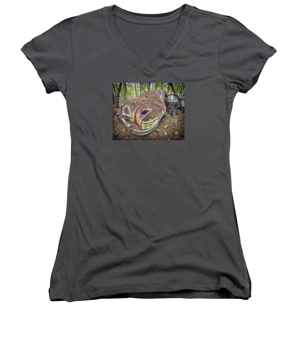 Chrysler Women's V-Neck featuring the photograph Chrysler in Decay by Alan Raasch