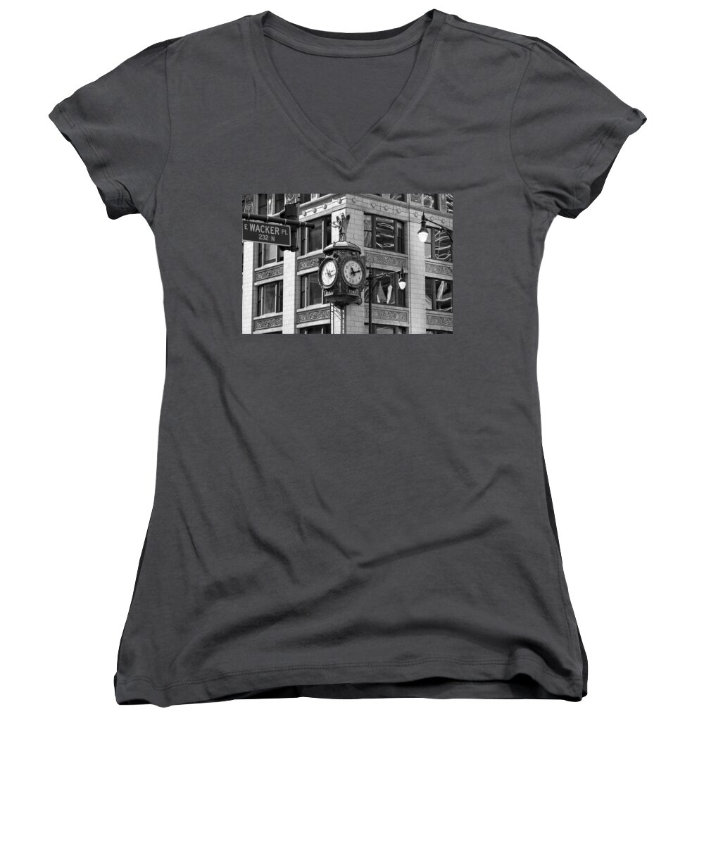 Clock Women's V-Neck featuring the photograph Clock on Jewelers Building - Chicago by Jackson Pearson