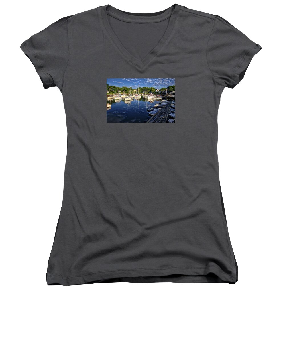Boat Women's V-Neck featuring the photograph Dawn at Perkins Cove - Maine by Steven Ralser