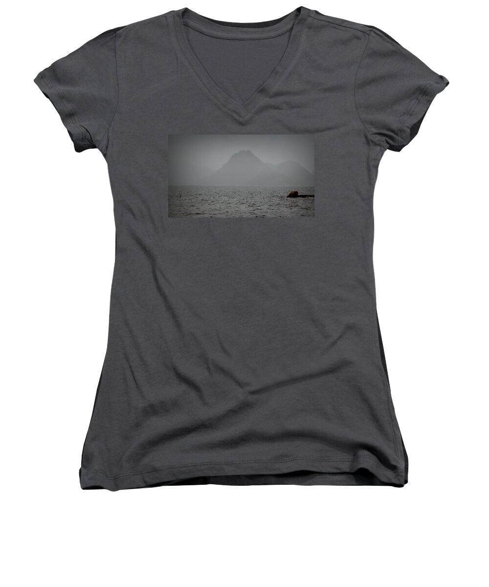 Dreamy Women's V-Neck featuring the photograph Dreamy world #g8 by Leif Sohlman