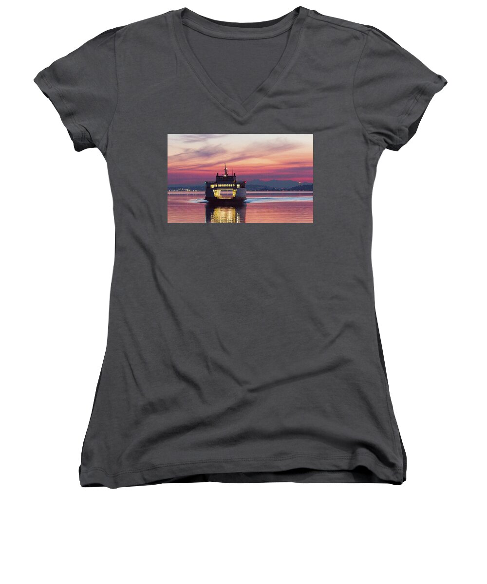 Sunrise Women's V-Neck featuring the photograph Ferry Issaquah Docking at Dawn by E Faithe Lester