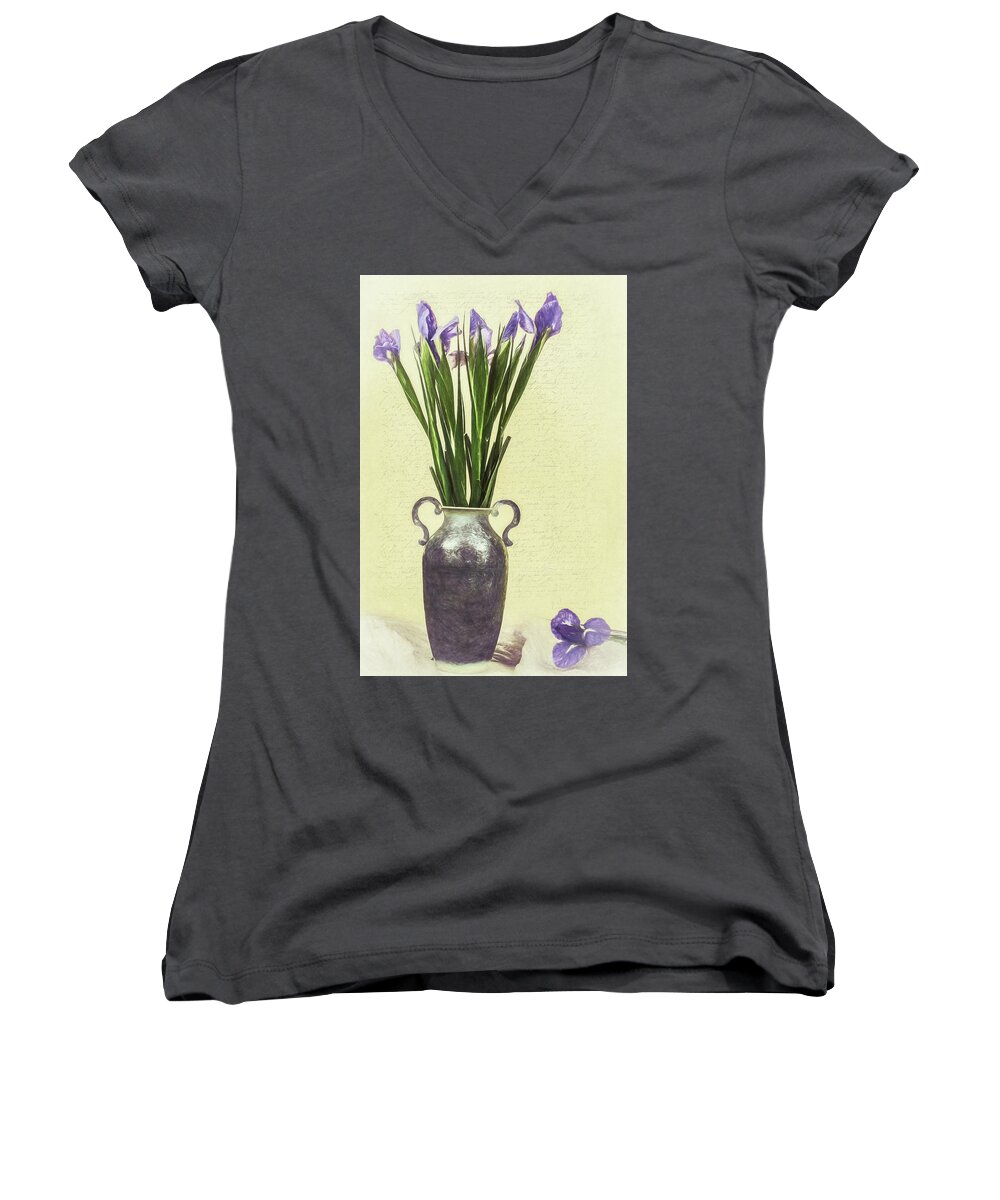 Letter Women's V-Neck featuring the photograph Forgotten Letter by Jennifer Grossnickle