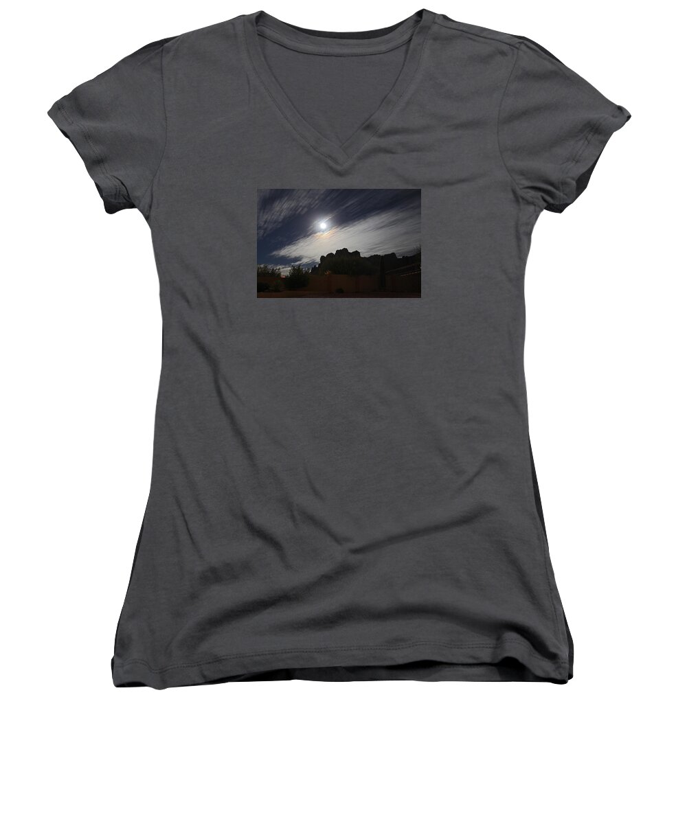 Landscape Women's V-Neck featuring the photograph Full Streak by Gary Kaylor