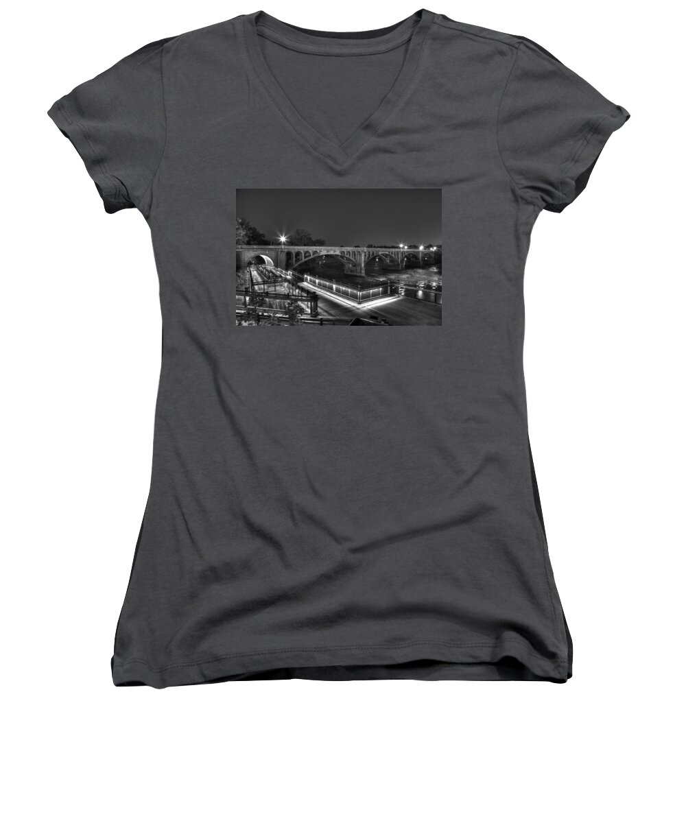 Congaree River Women's V-Neck featuring the photograph Gervais Street B-W by Charles Hite