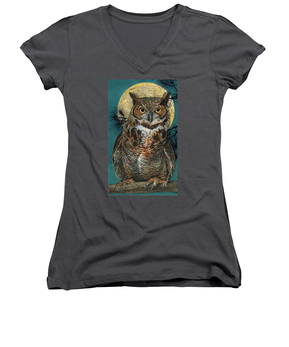 Great Horned Owl Women's V-Neck featuring the painting Great Horned Owl by John Dyess