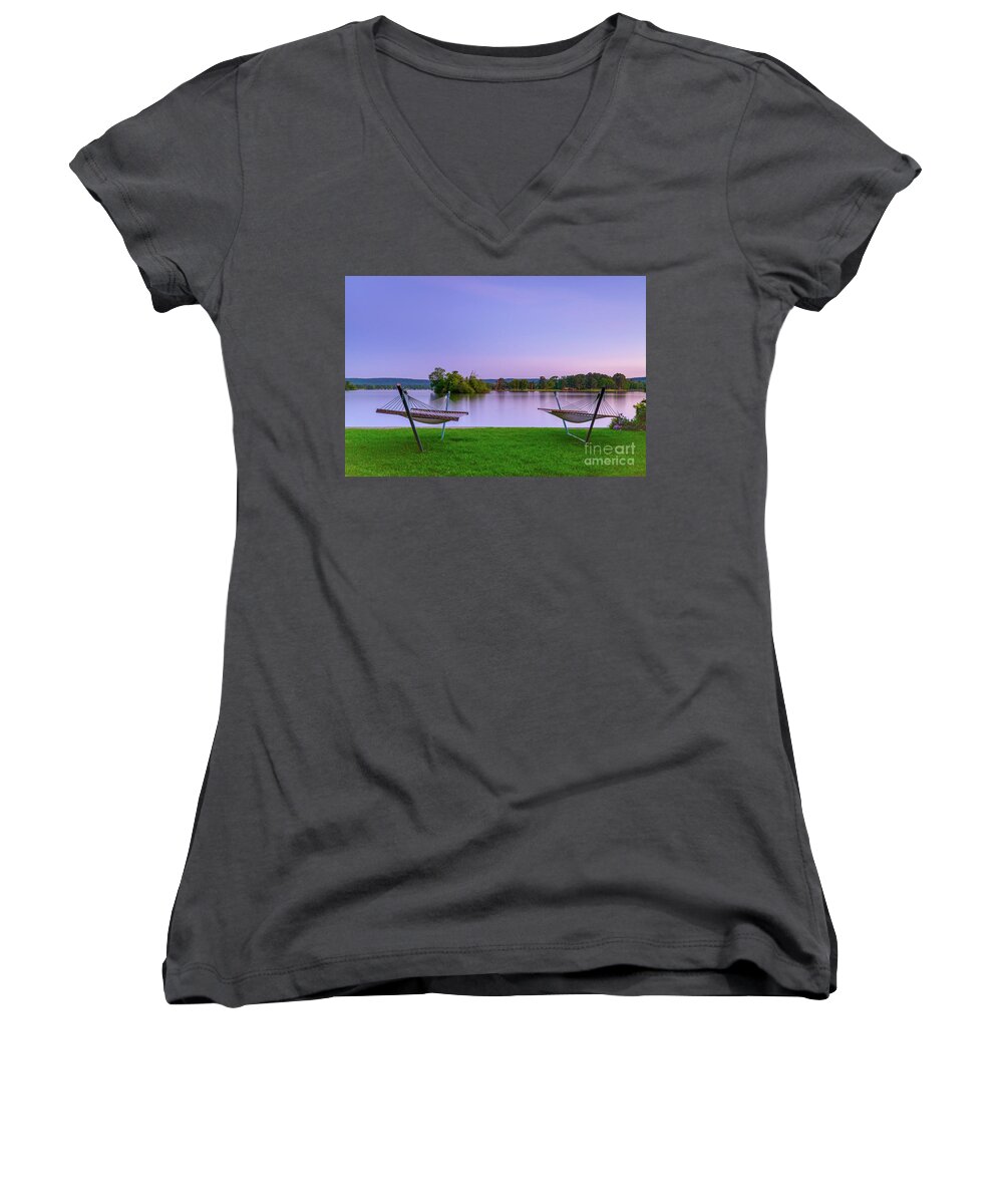 Hot Springs Women's V-Neck featuring the photograph Hammock Life by Paul Quinn