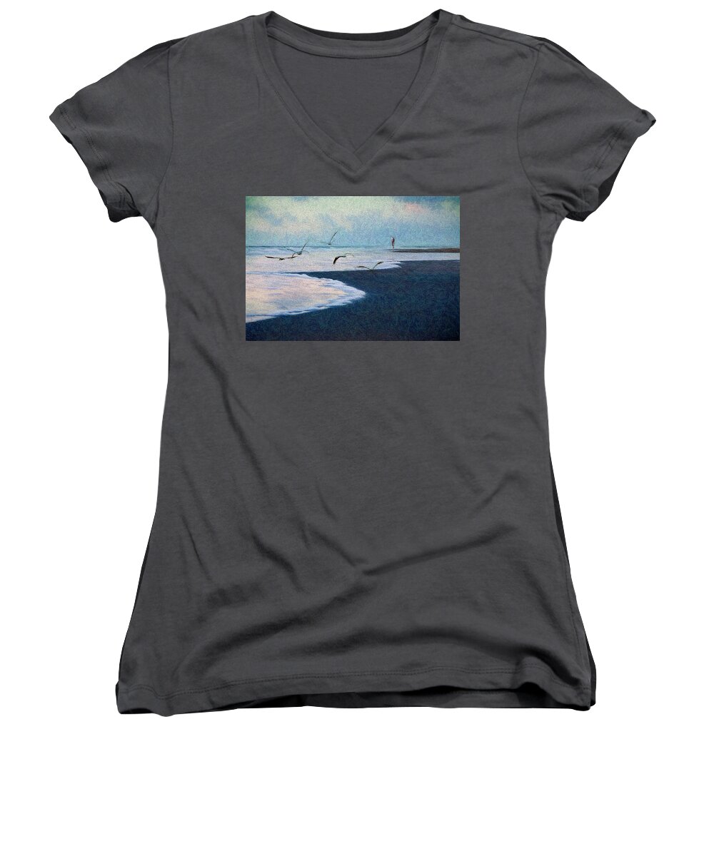 Ocean Women's V-Neck featuring the photograph Hide Tide by Pete Rems