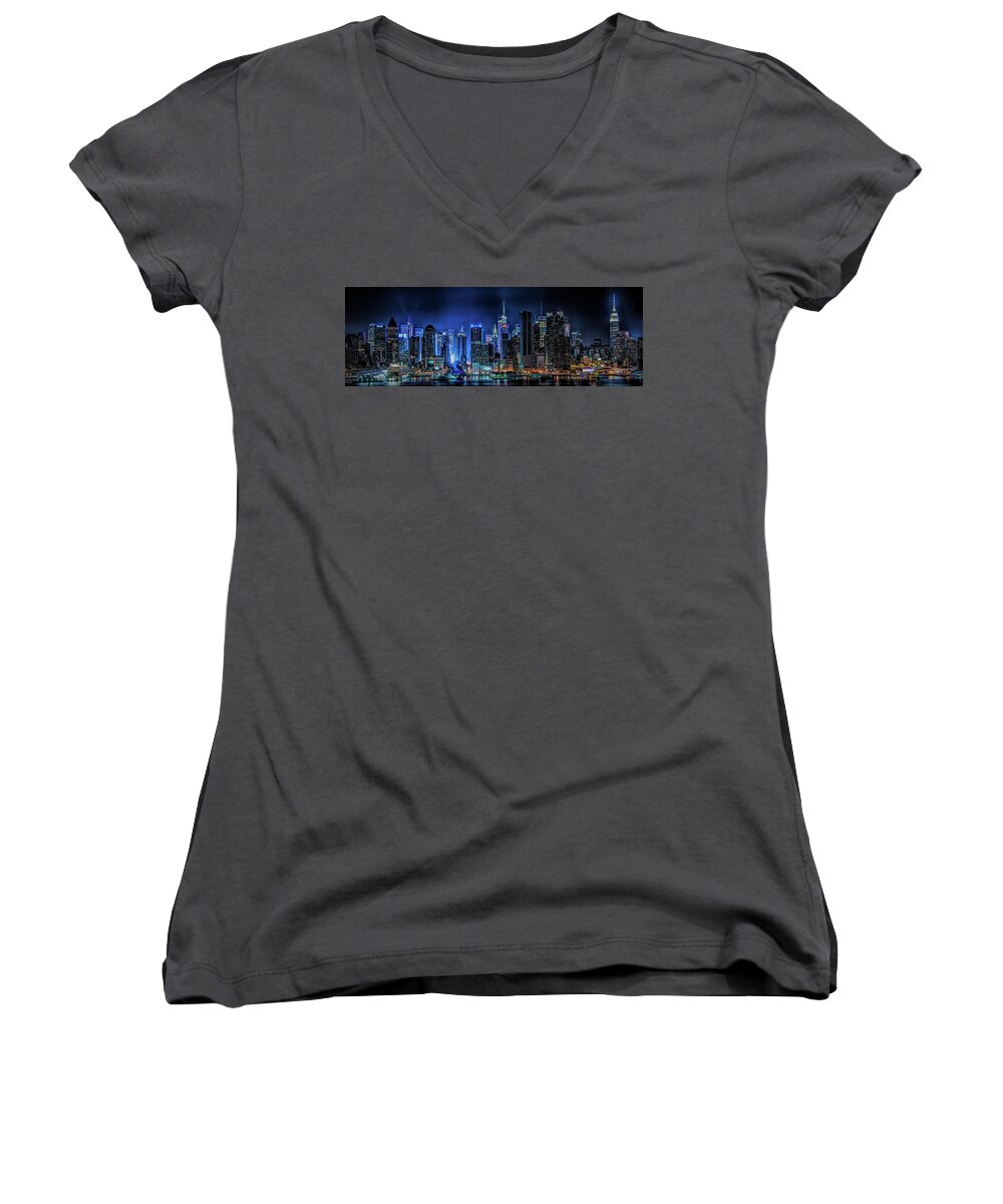 Chrysler Building Women's V-Neck featuring the photograph Land of Tall Buildings by Theodore Jones