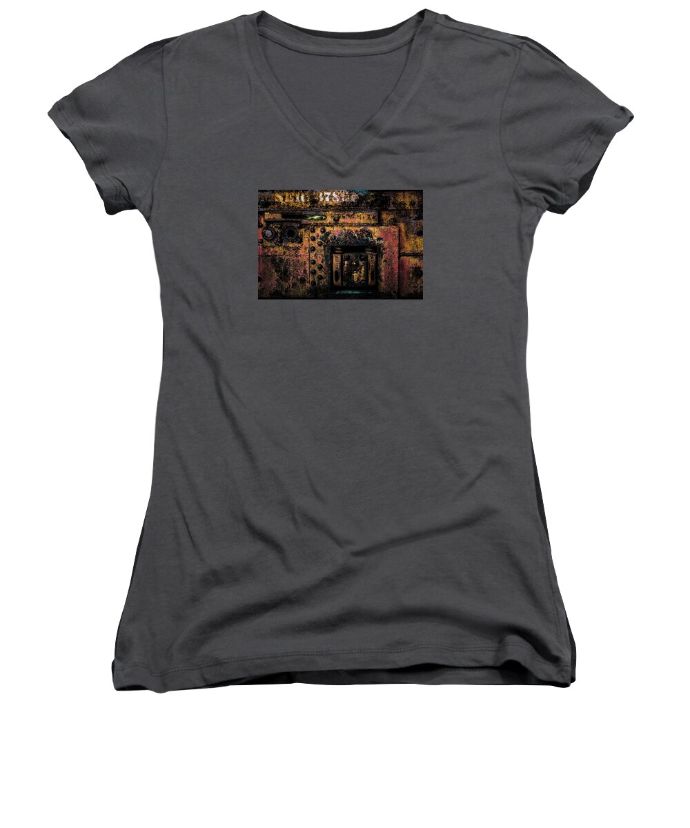 Missouri Mines Women's V-Neck featuring the photograph Machine Details by Kristy Creighton