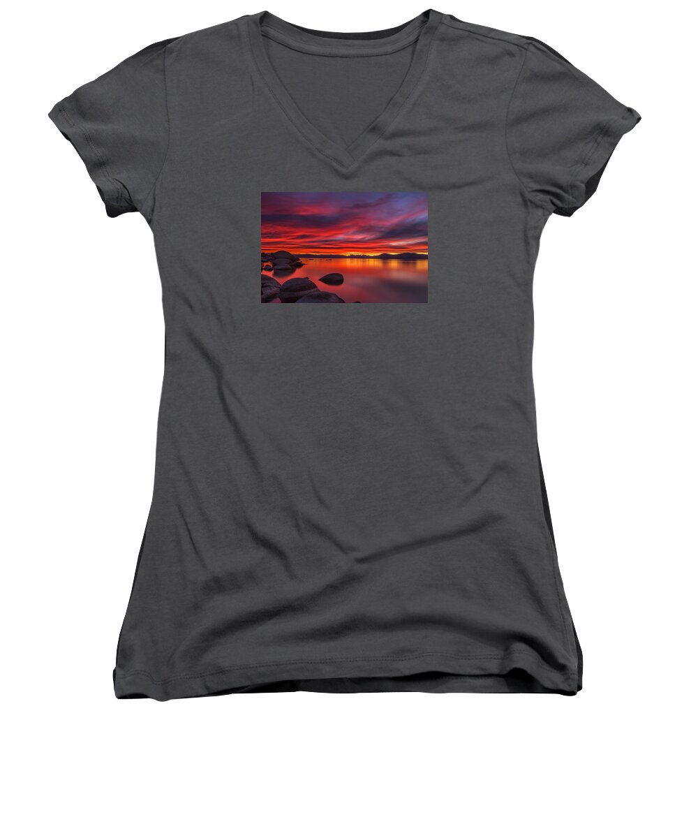 Landscape Women's V-Neck featuring the photograph Nightfall by Marc Crumpler