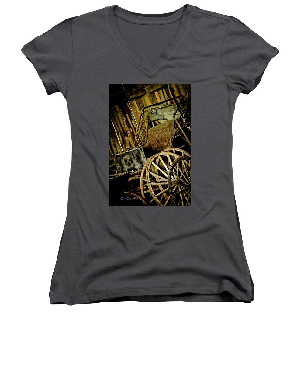 Old Carriage Photographs Women's V-Neck featuring the photograph Old Carriage by Joann Copeland-Paul