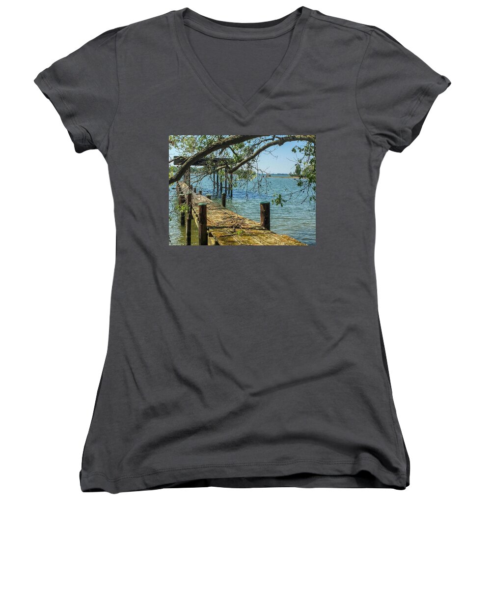 Water Women's V-Neck featuring the photograph Old Pier on the Tred Avon by Charles Kraus