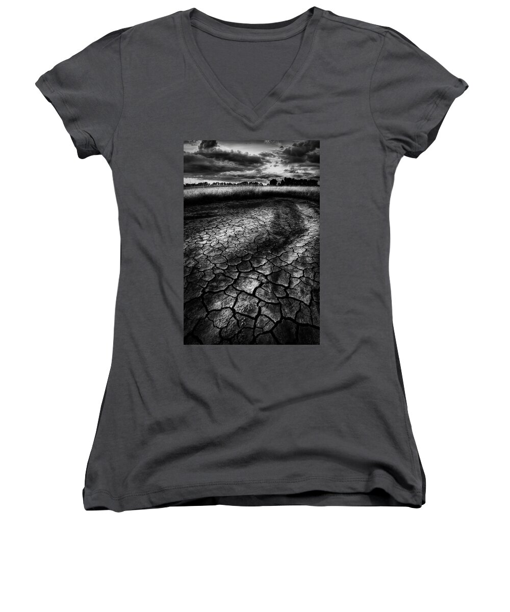 Drought Women's V-Neck featuring the photograph Parched Prairie by Dan Jurak