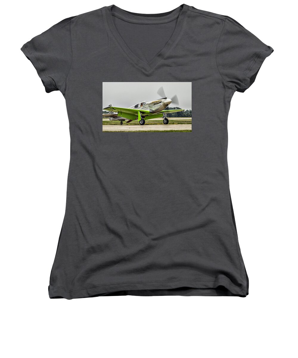 North American Aircraft Women's V-Neck featuring the photograph Precious Metal Final Flight by Alan Toepfer