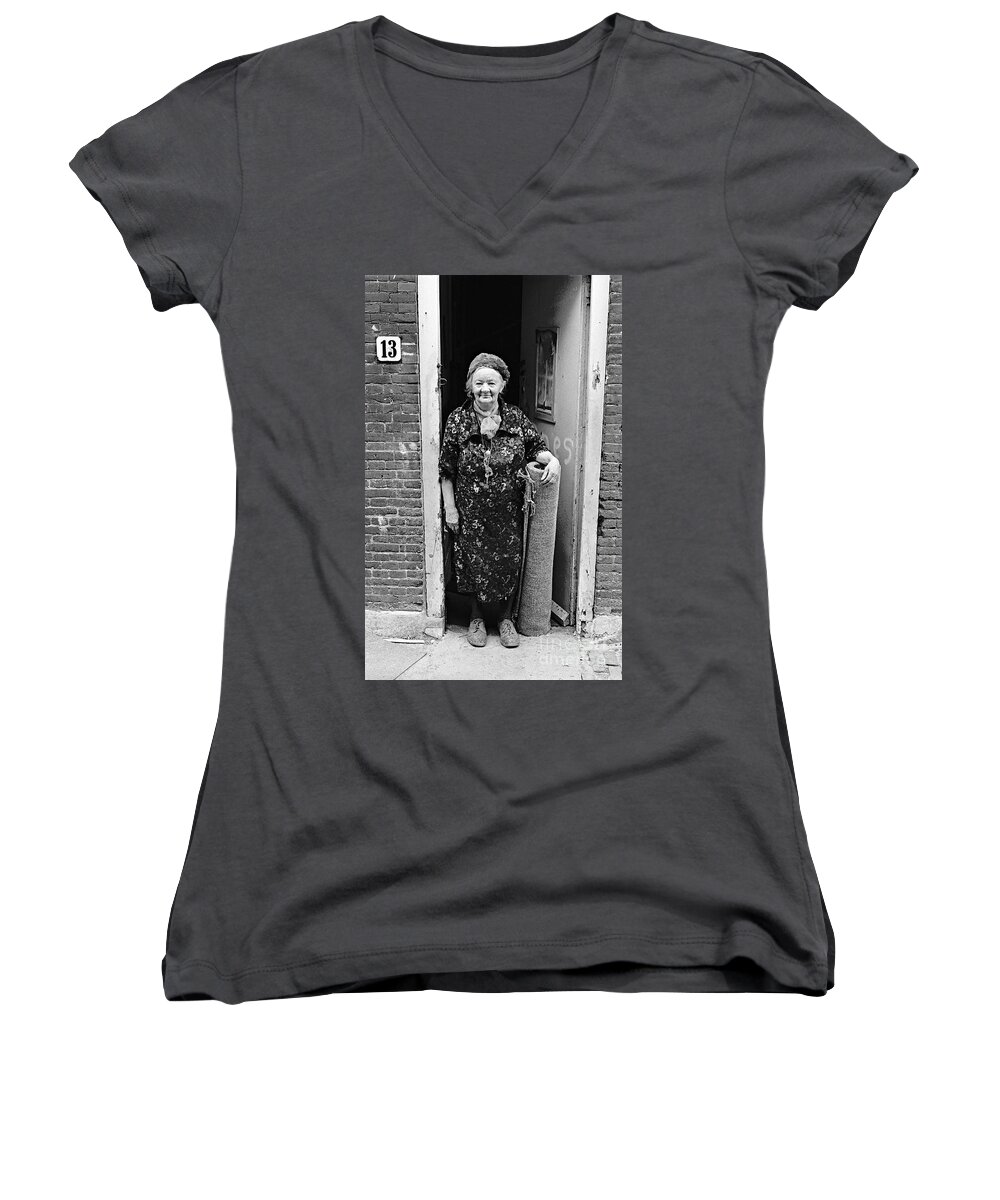 Lady Women's V-Neck featuring the photograph Proud by Casper Cammeraat