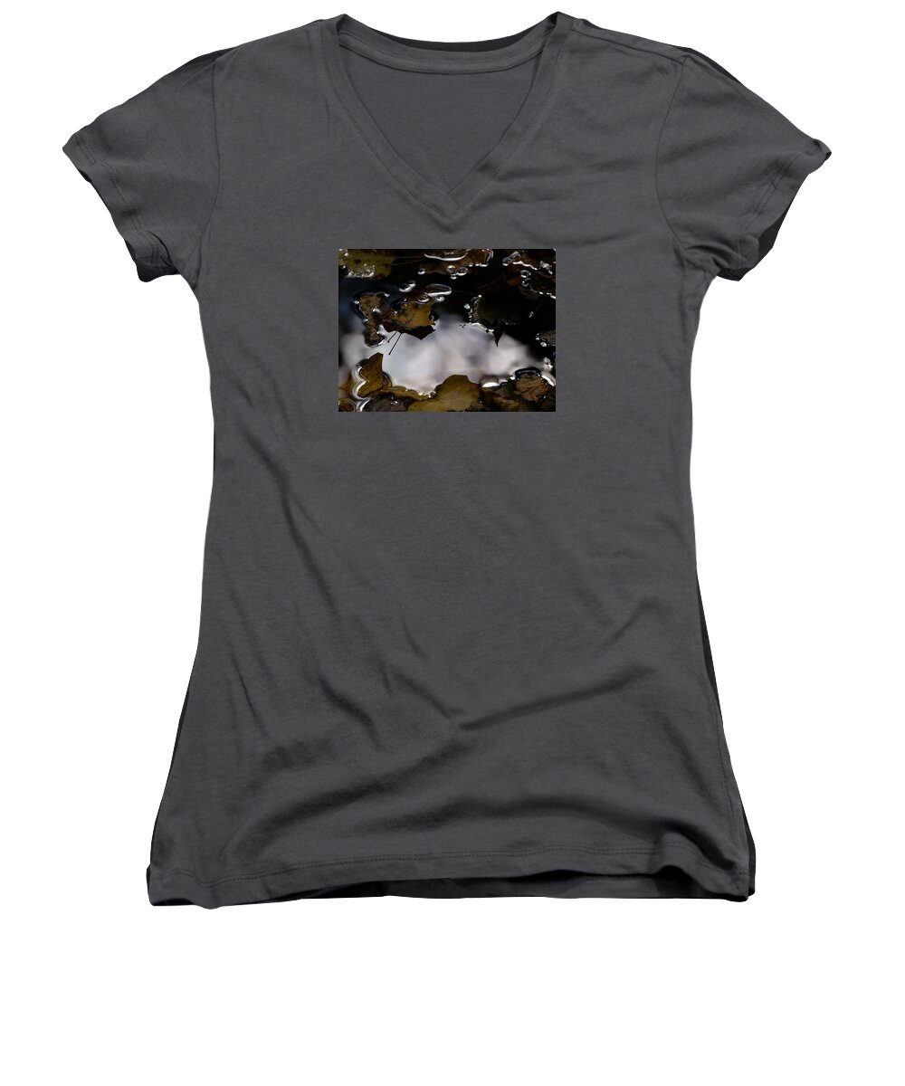 Tulip Leaves Women's V-Neck featuring the photograph Puddle of Leaves by Jane Ford