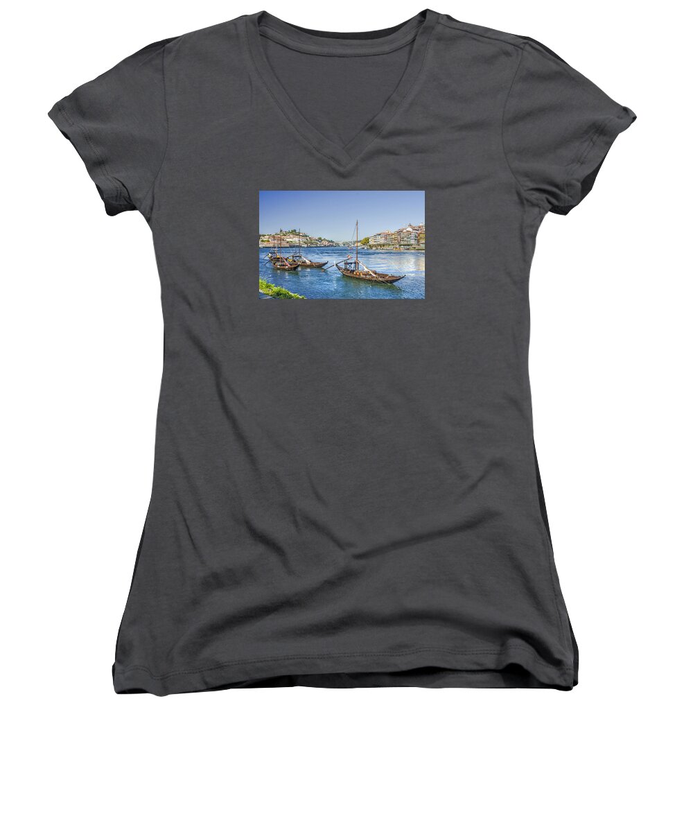 Rabelos Women's V-Neck featuring the photograph Rabelos on The Douro by Brian Tarr