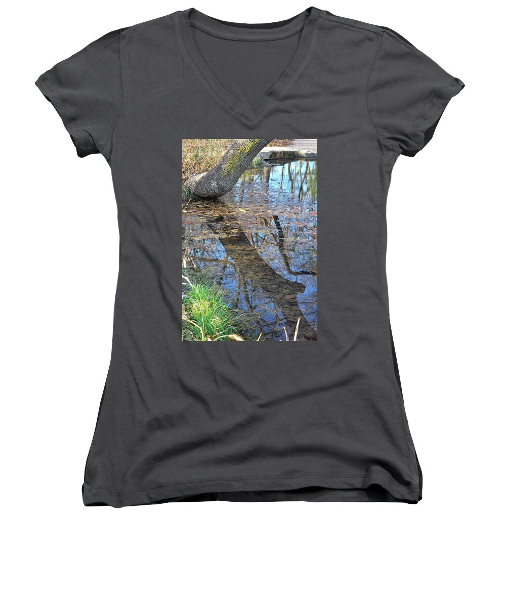 Pond Women's V-Neck featuring the photograph Reflections I by Ron Cline