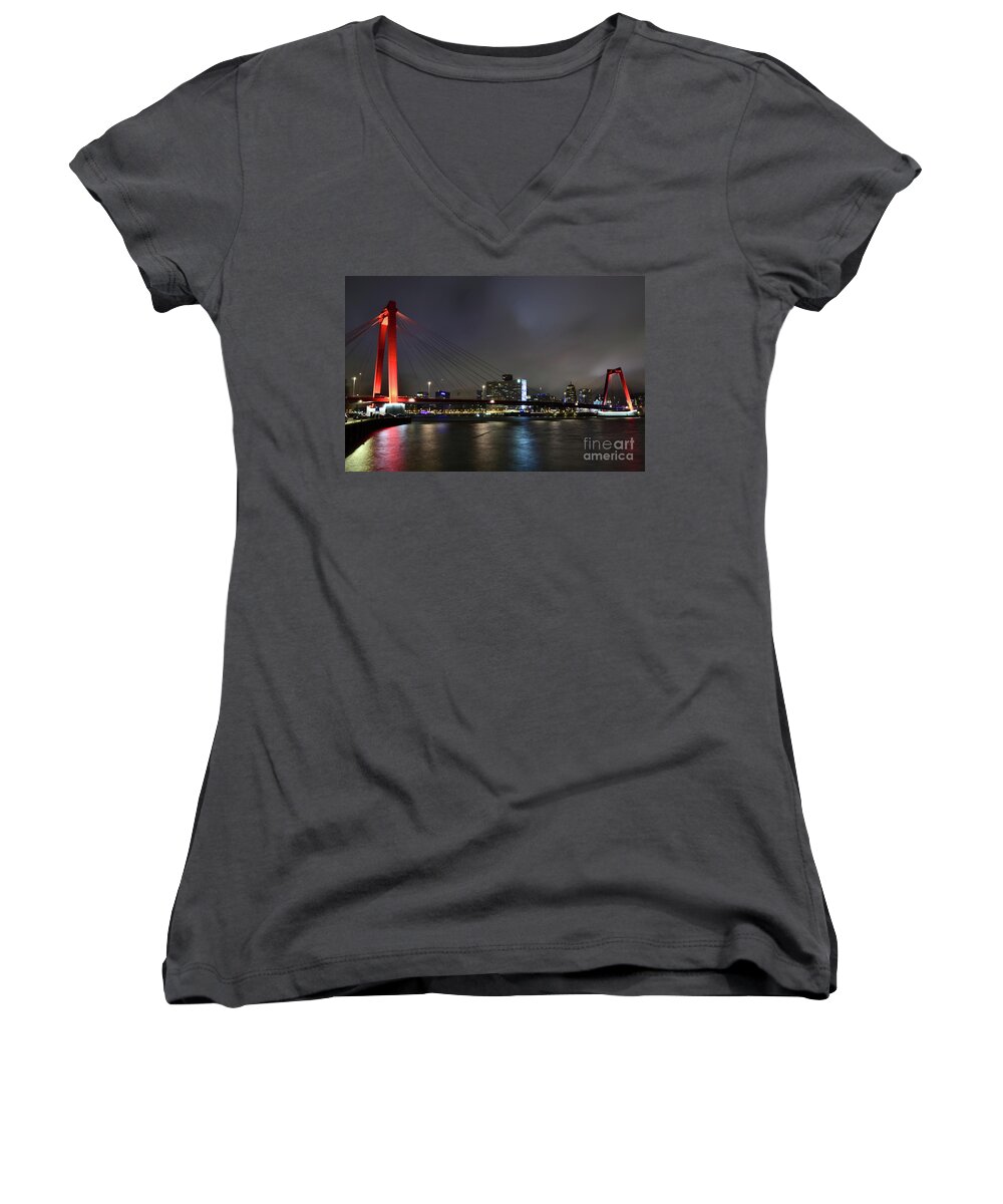 Willemsbrug Women's V-Neck featuring the photograph Rotterdam - Willemsbrug at Night by Carlos Alkmin