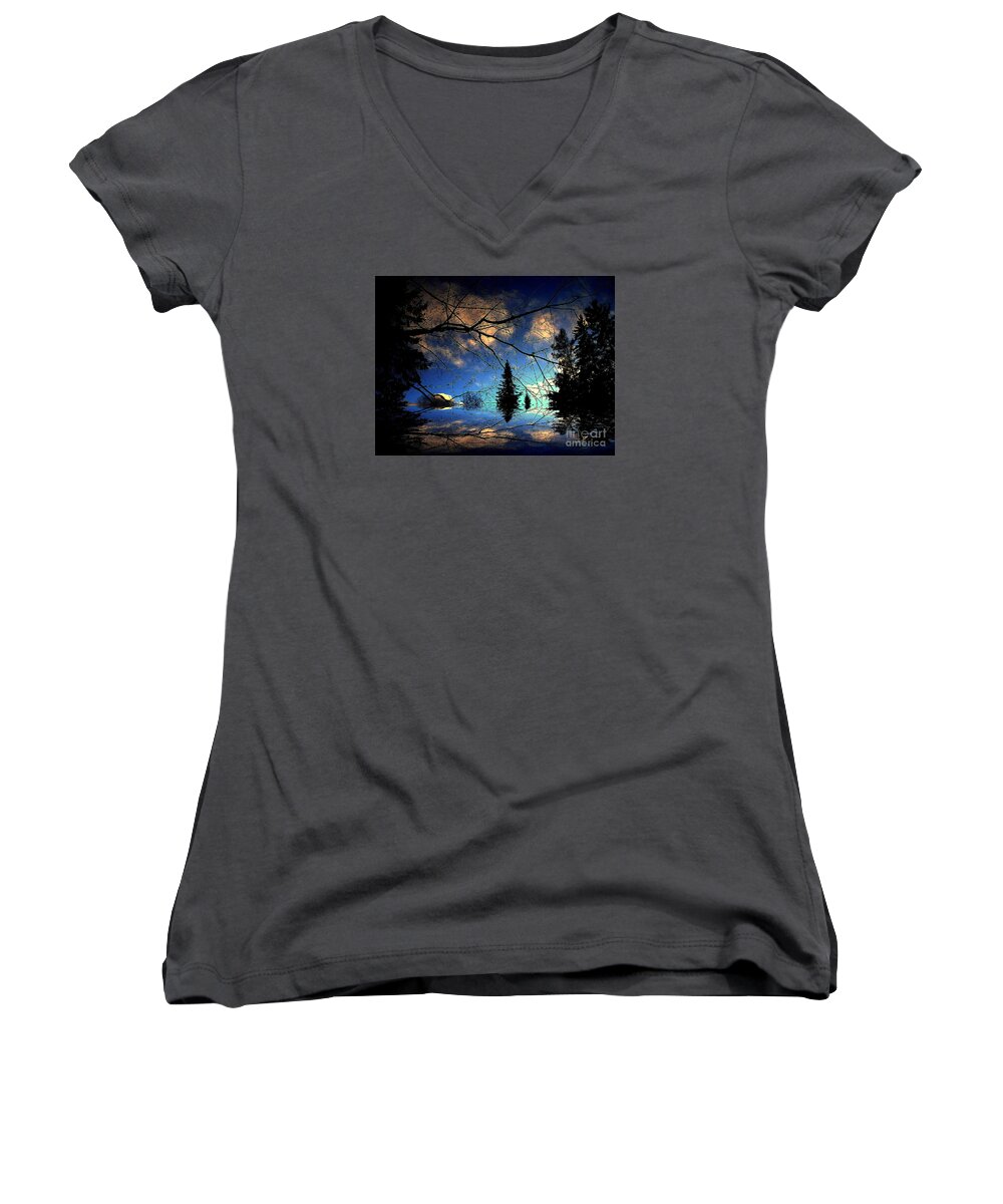 Sky Women's V-Neck featuring the photograph Silent Night by Elfriede Fulda