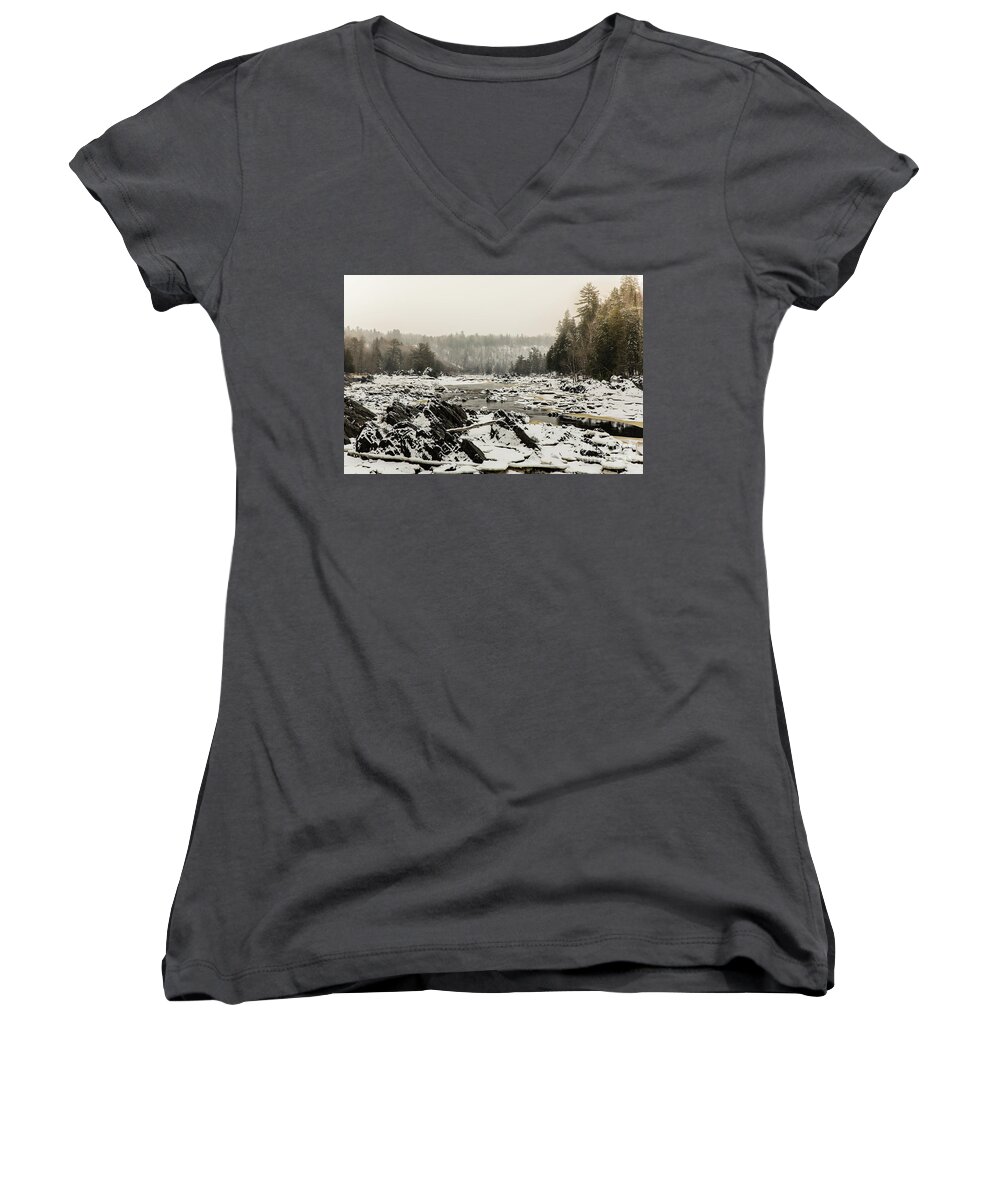 Jay Cooke Women's V-Neck featuring the photograph Snowy Morning at Jay Cooke by CJ Benson