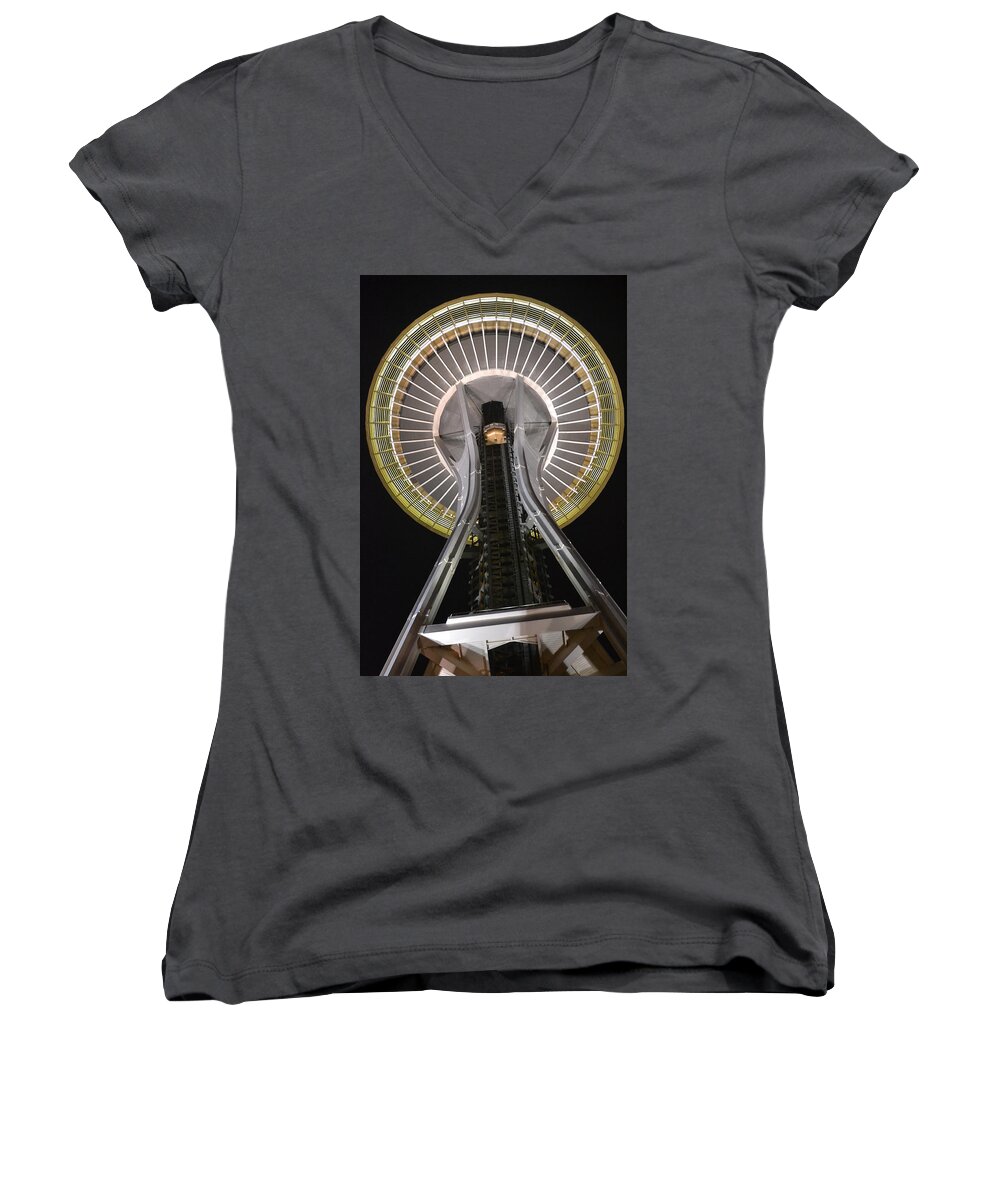 Space Needle Women's V-Neck featuring the photograph Space Needle by Norberto Nunes