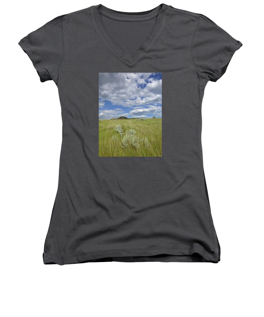 North Dakota Women's V-Neck featuring the photograph Summertime on the Prairie by Cris Fulton