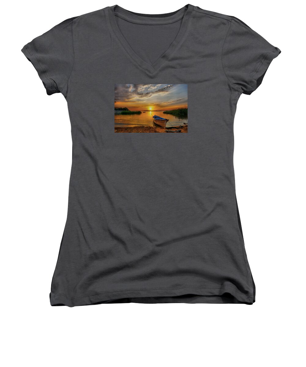 Sunset Women's V-Neck featuring the photograph Sunset over lake by Lilia S