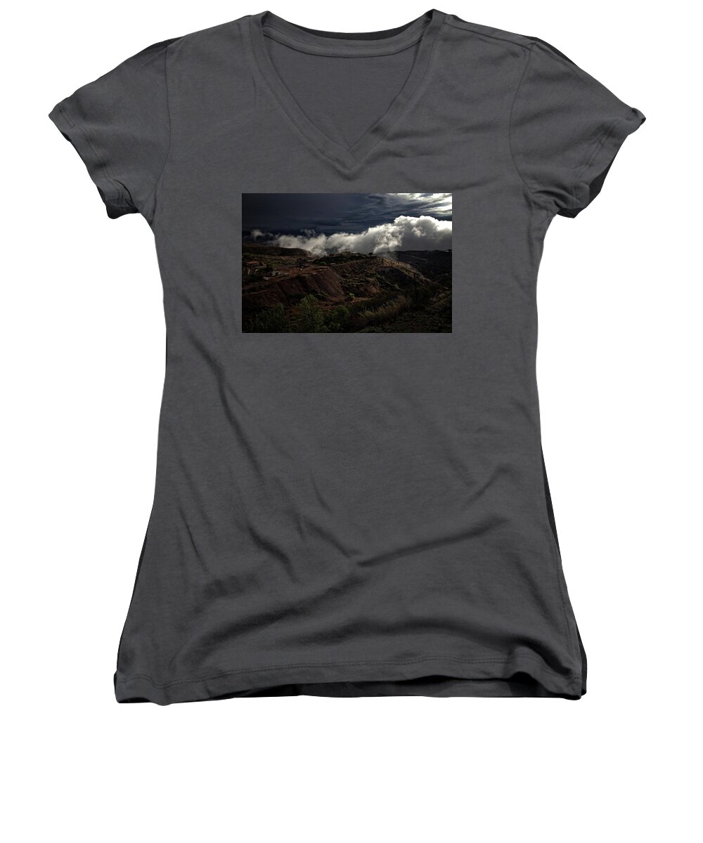Douglas Mansion Women's V-Neck featuring the photograph The Jerome State Park with low lying clouds after storm by Ron Chilston