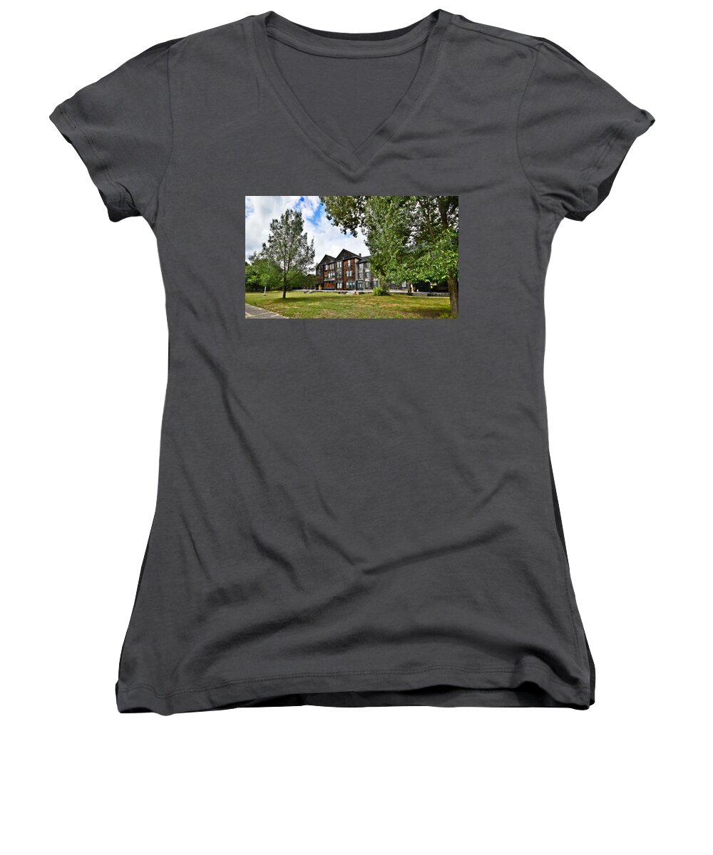 Hunting Lodge Women's V-Neck featuring the photograph The Old Hunting Lodge by Stacie Siemsen