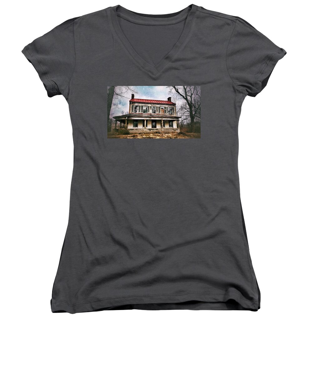 Old House Women's V-Neck featuring the photograph This Old House by Al Harden