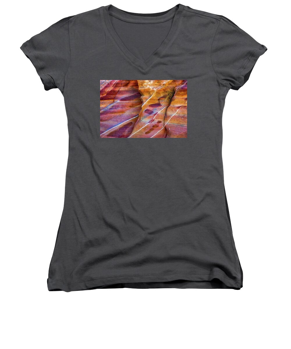 Desert Women's V-Neck featuring the photograph Timelines by Darren White