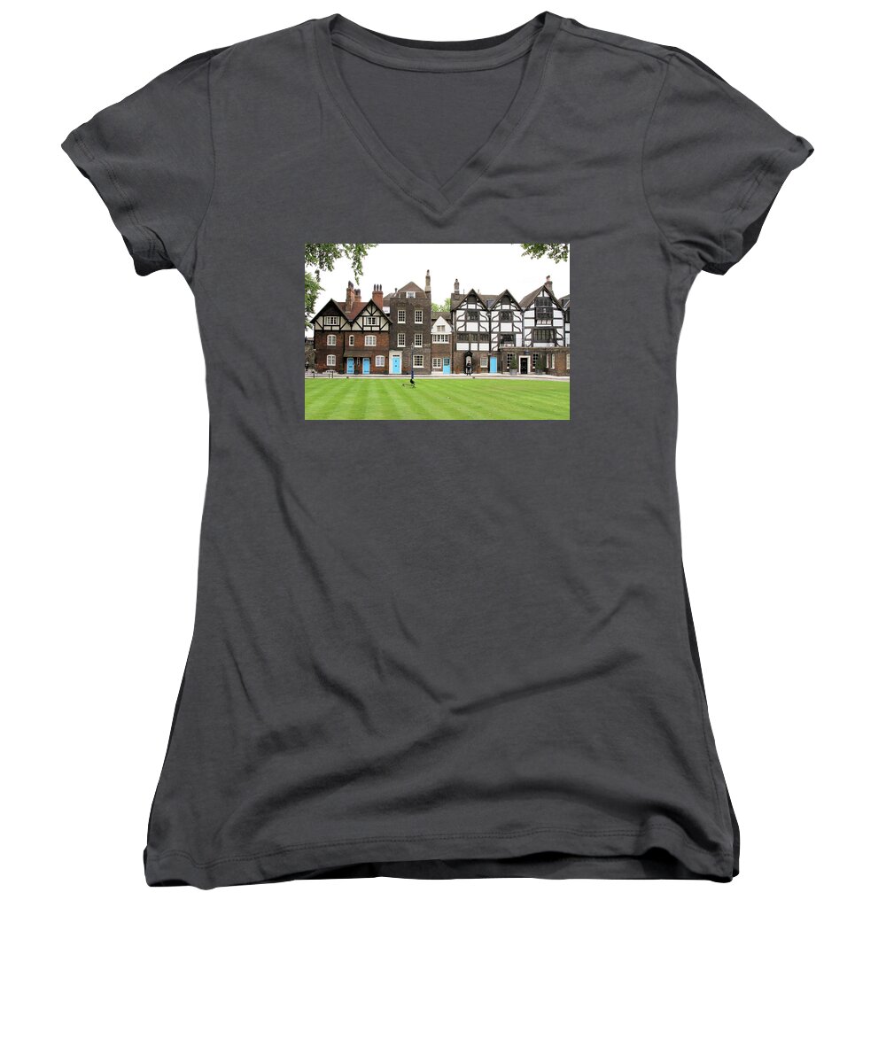 Photosbymch Women's V-Neck featuring the photograph Tower Green by M C Hood