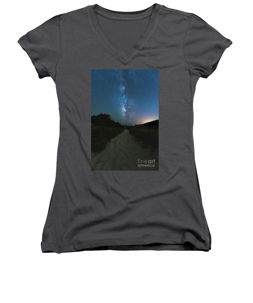 Milky Way Women's V-Neck featuring the photograph Trail to the Milky Way by Robert Loe