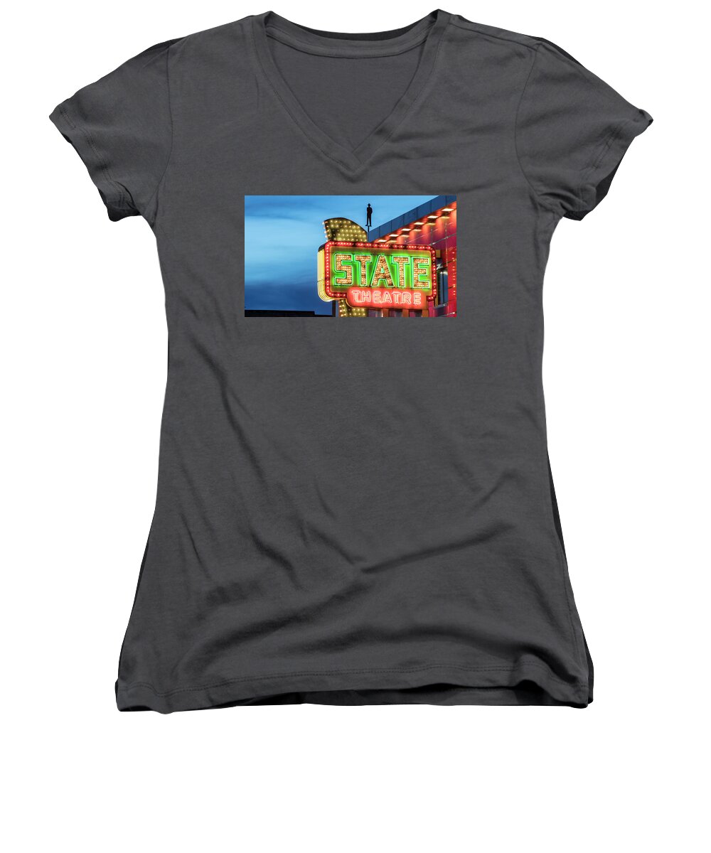 Canon 5dsr Women's V-Neck featuring the photograph Traverse City State Theatre by John McGraw