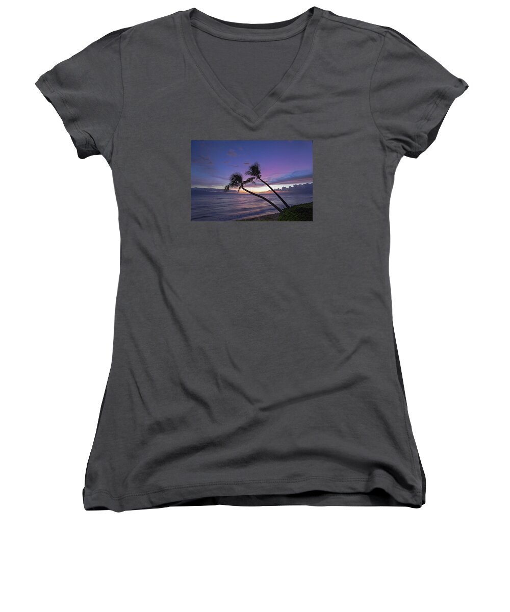 Maui Marriot Sunset Palmtrees Seascape Ocean Women's V-Neck featuring the photograph Twin Palms by James Roemmling