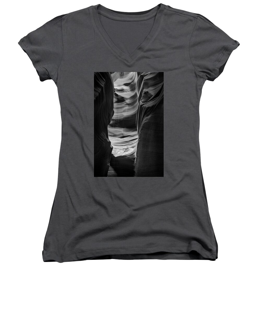 Antelope Canyon Women's V-Neck featuring the photograph Waiting for Sunlight by Jon Glaser
