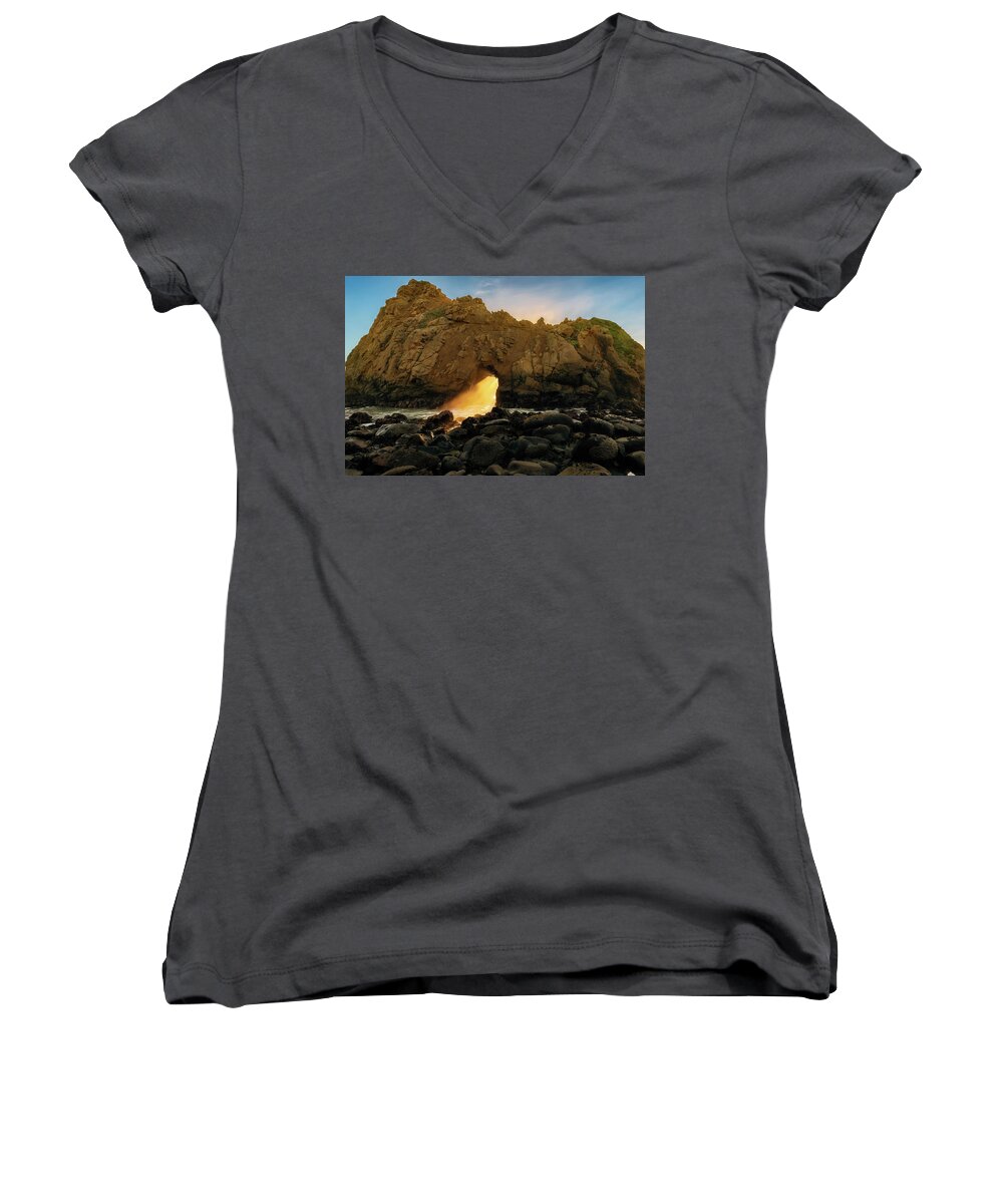 Af Zoom 24-70mm F/2.8g Women's V-Neck featuring the photograph Wedge of Light by John Hight