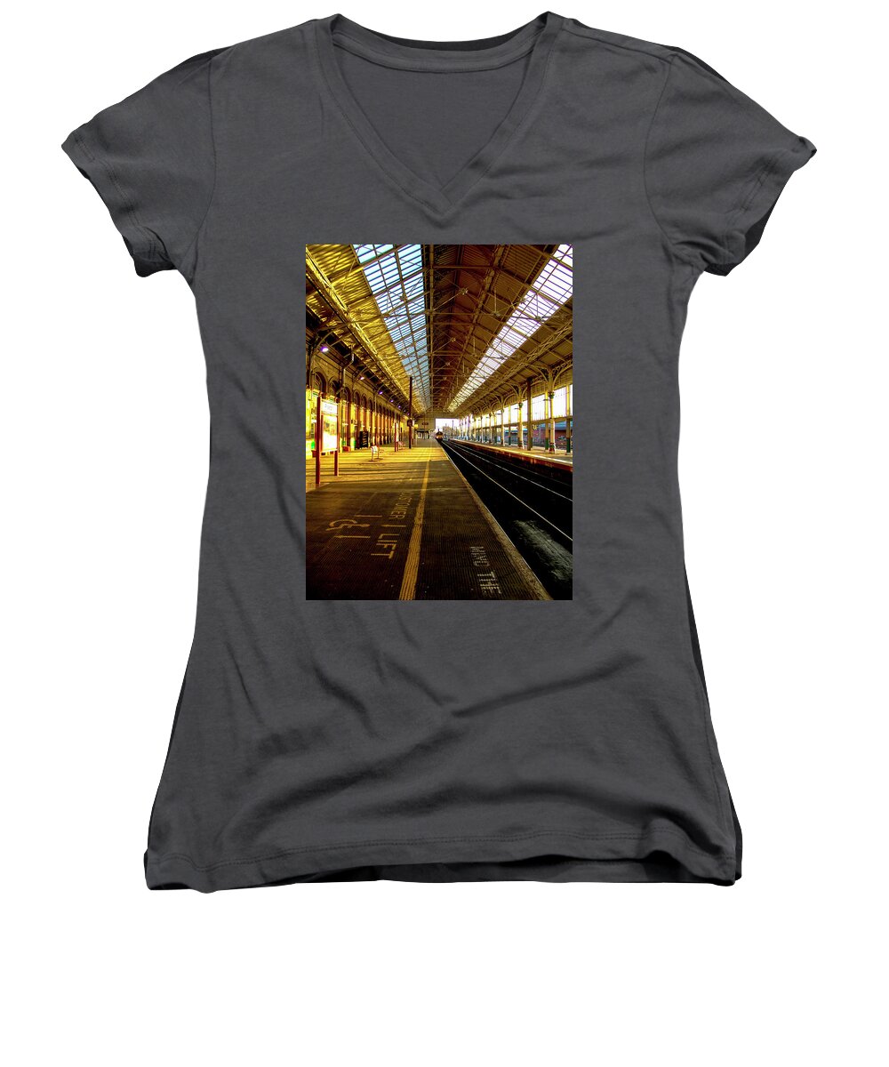 Train Women's V-Neck featuring the photograph Your Trains Comin' by Tim Dussault