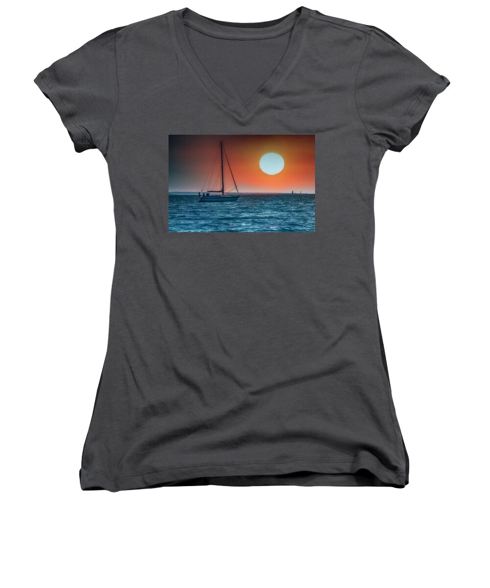 Composite Women's V-Neck featuring the photograph Sailing into the sunset #1 by Wolfgang Stocker