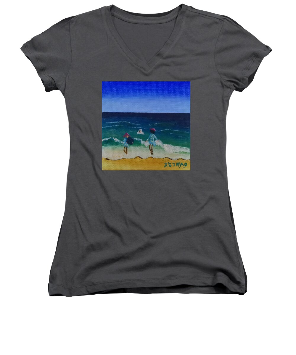 Ocean Painting Women's V-Neck featuring the painting Family Vacation 1 by Helian Cornwell